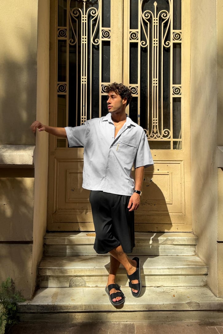 Çizgili Oversize Kısa Kol Gömlek