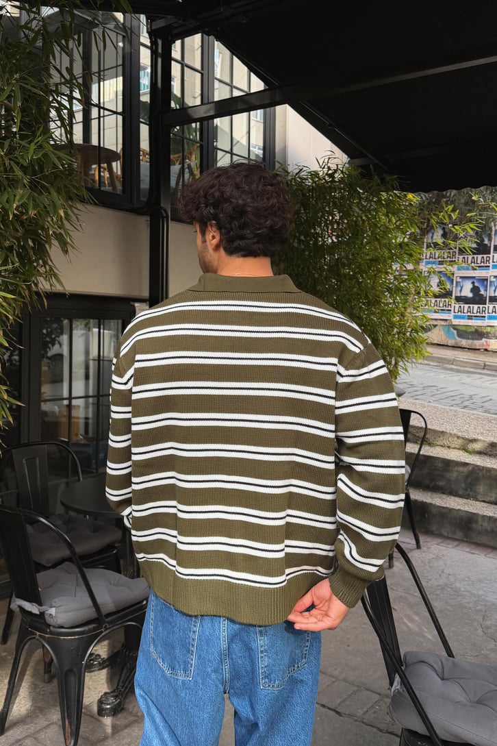 Club Nakışlı Çizgili Triko Kazak