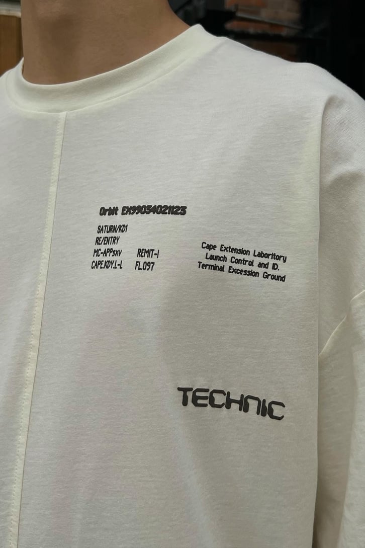 Cnstrct Dikiş Detaylı Oversize Tshirt