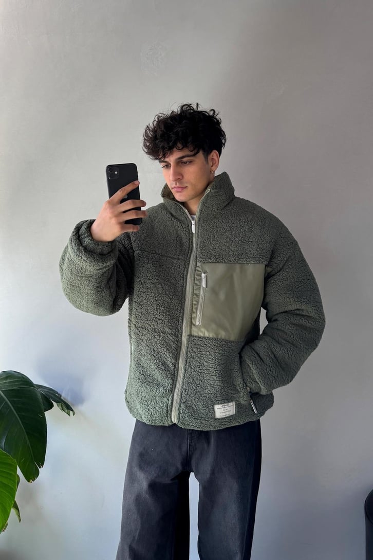 Çok Cepli Peluş Ceket