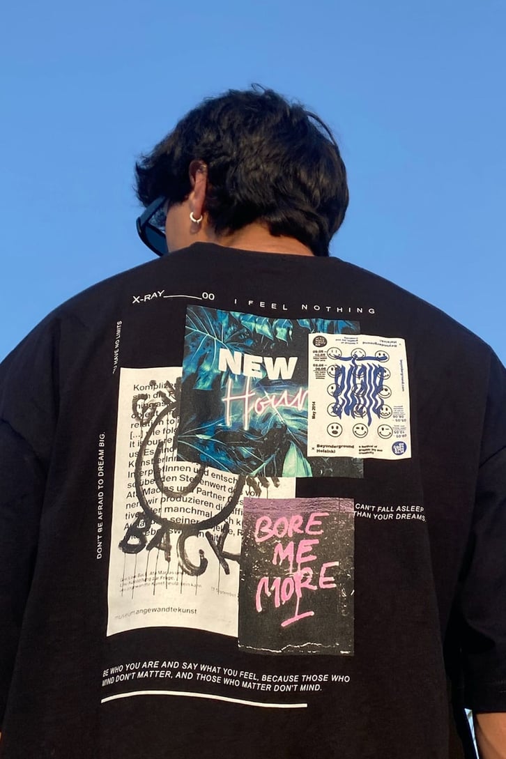 Collage Yan Baskı Detaylı Siyah Oversize Tshirt
