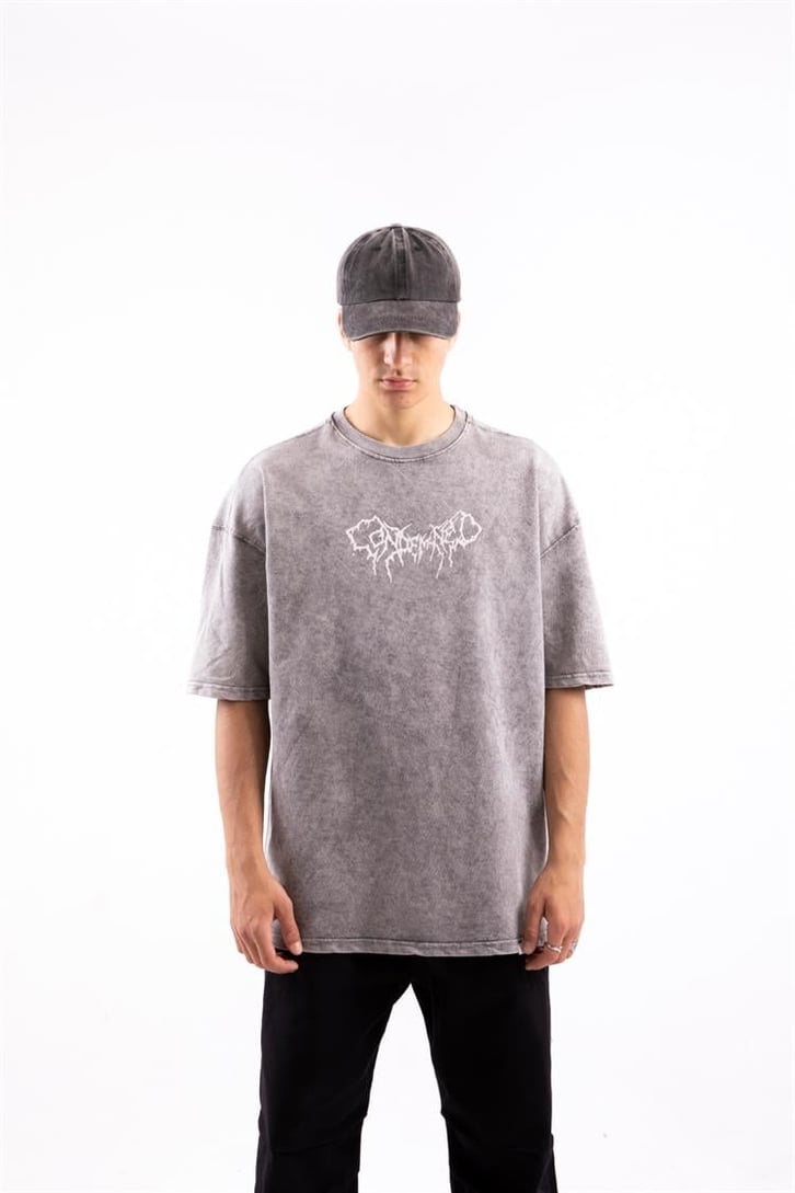Condemaned Baskılı Acid Wash Oversize Tshirt