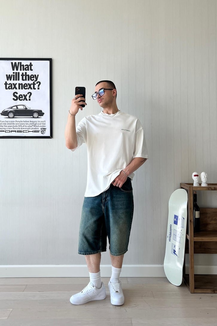 Contemporary Life Baskılı Oversize Tişört