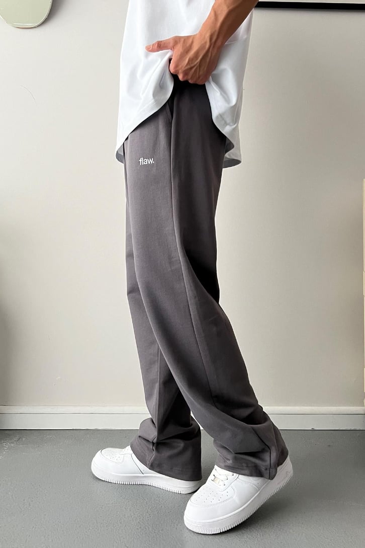 Cozy Boy Ayarlanabilir Paça Nakışlı Füme Eşofman Altı