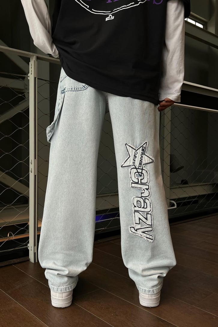 Crazy Nakışlı Siyah Baggy Jean