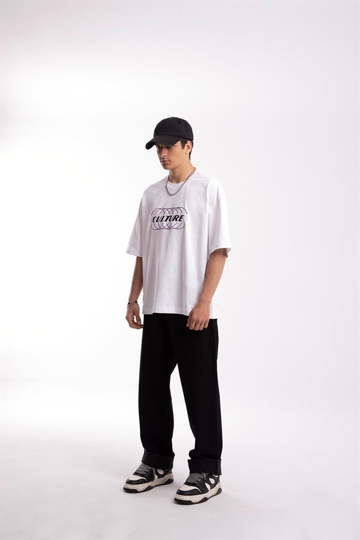 Culture Nakışlı Beyaz Oversize Tişört