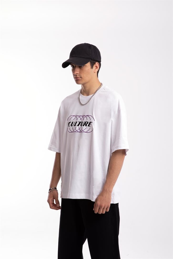 Culture Nakışlı Beyaz Oversize Tişört