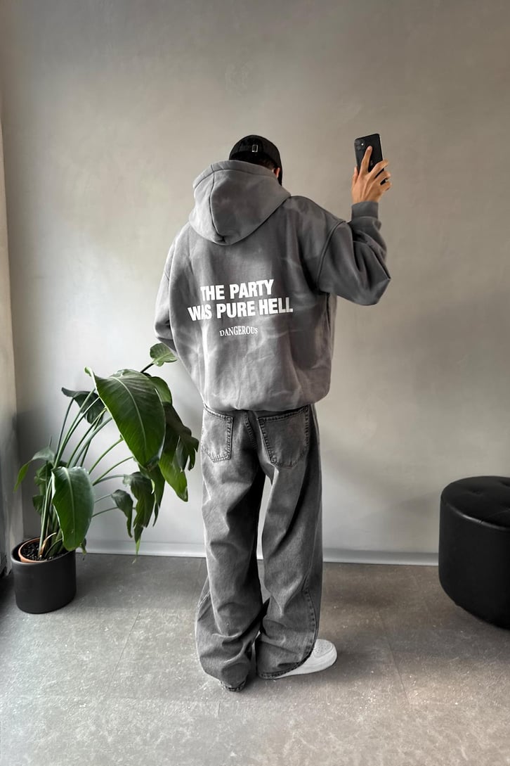 Dangerous Baskılı Oversize Hoodie