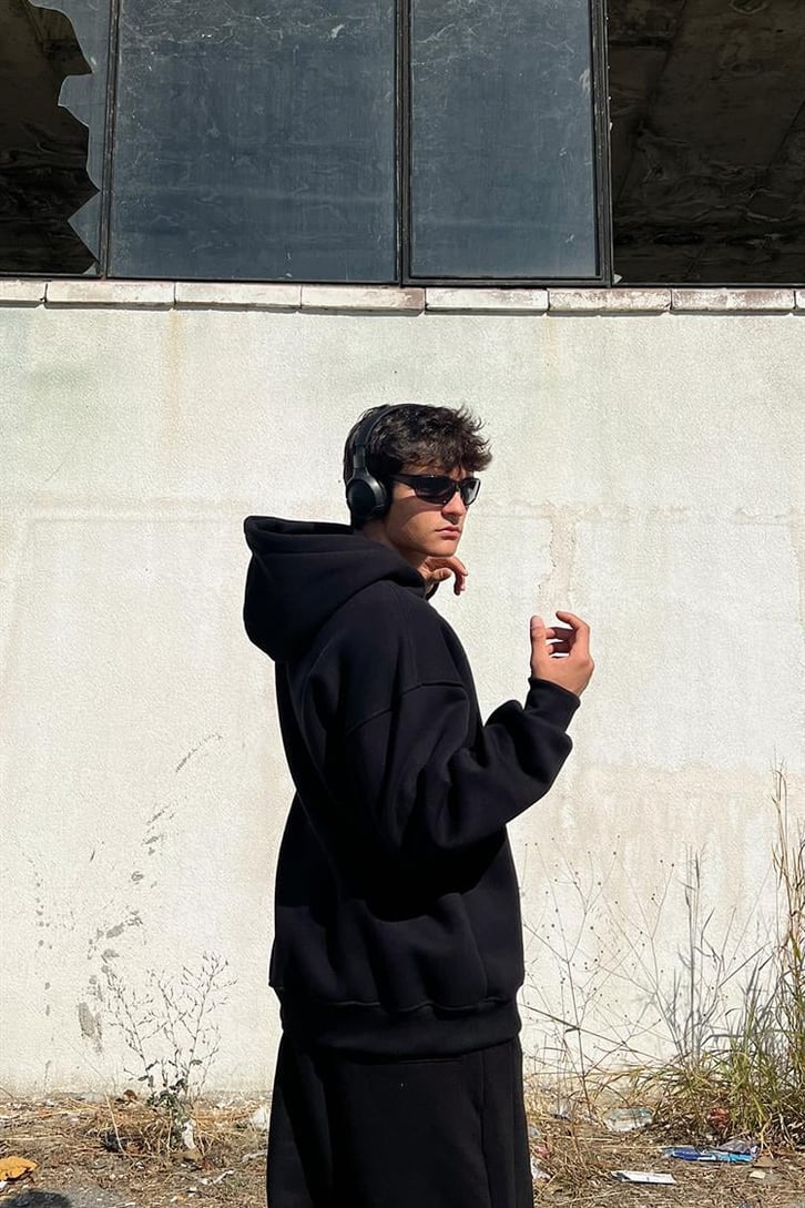 Dark Hours Baskılı Siyah İçi Pamuklu Oversize Hoodie