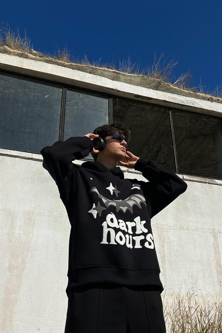 Dark Hours Baskılı Siyah İçi Pamuklu Oversize Hoodie