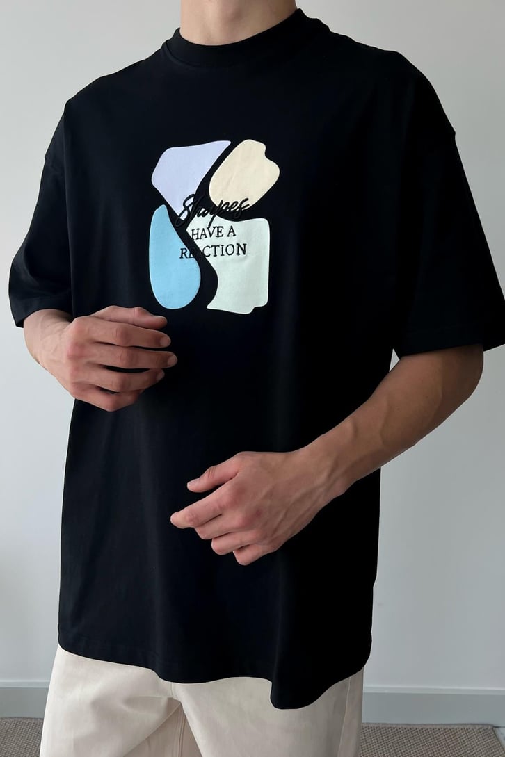 Desen Baskılı Siyah Oversize Tişört