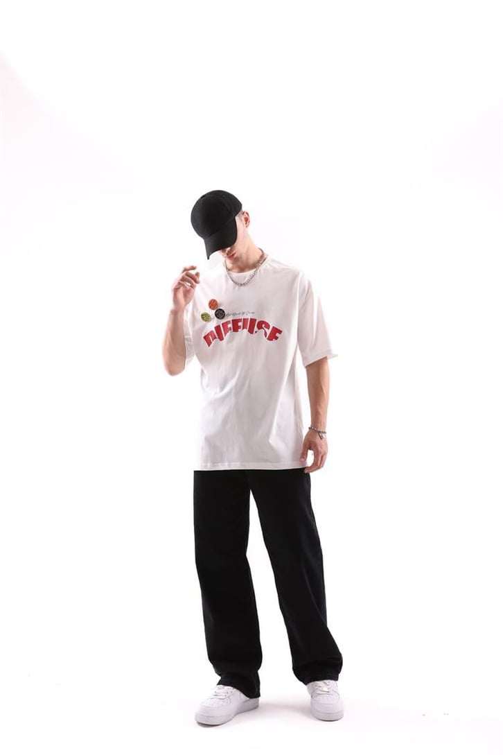 Diffuse Baskılı Rozet Aksesuarlı Taş Rengi Oversize Tshirt