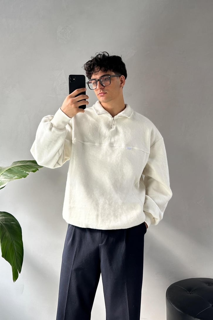 Dik Yaka Halt Zip Şardonlu Kumaş Sweatshirt