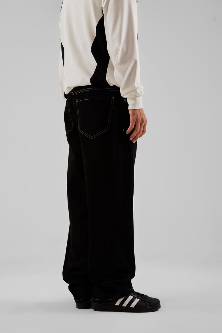 Dikiş Detaylı Siyah Baggy Pantolon