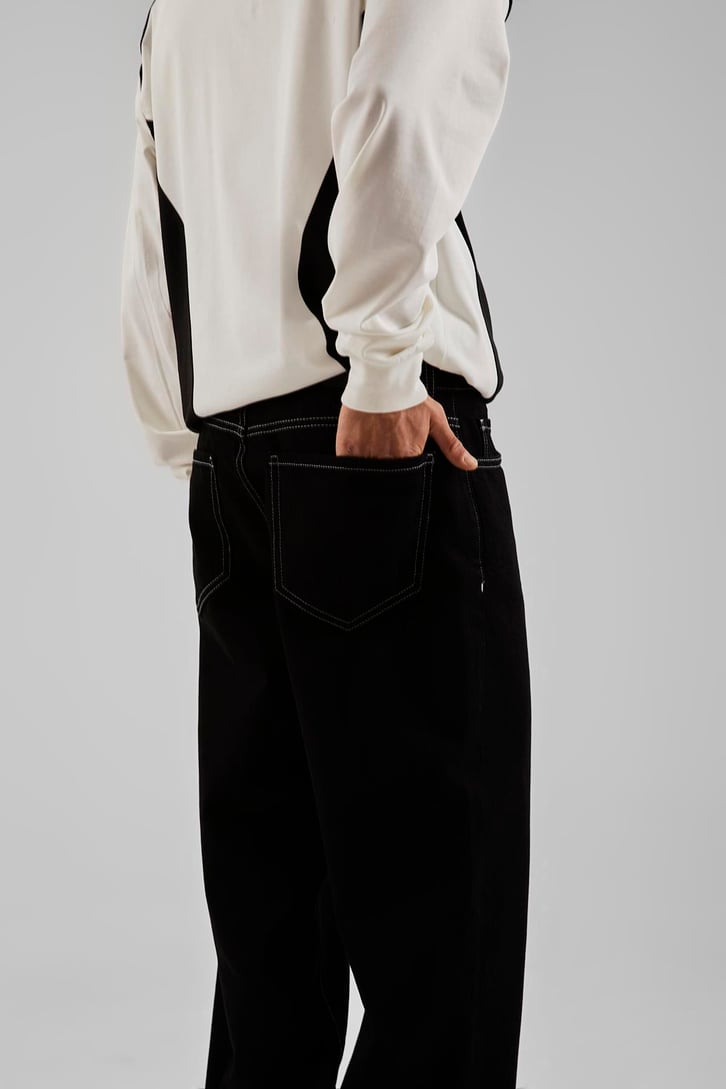 Dikiş Detaylı Siyah Baggy Pantolon