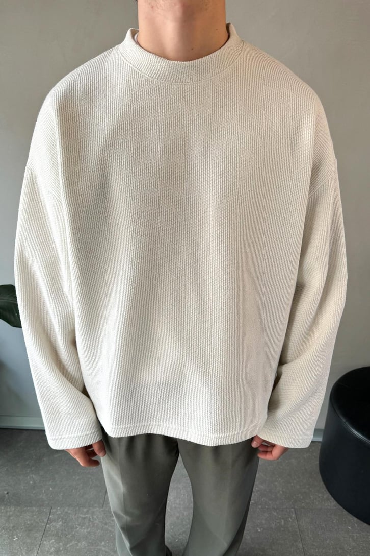 Dokulu Bisiklet Yaka Oversize Sweatshirt