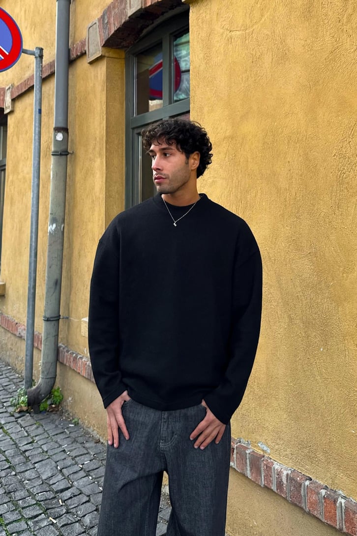 Dokuma Basic Sweatshirt