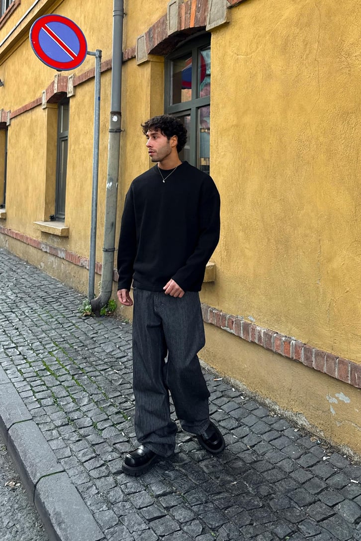 Dokuma Basic Sweatshirt