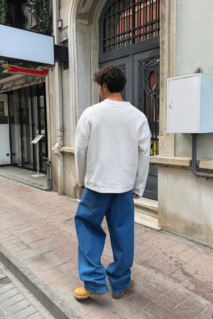 Dokuma Basic Sweatshirt