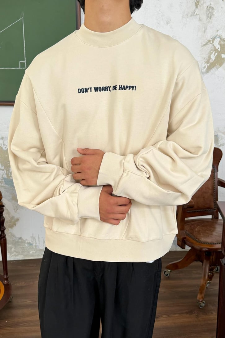 Don't Worry, Be Happy Nakışlı Oversize Sweatshirt