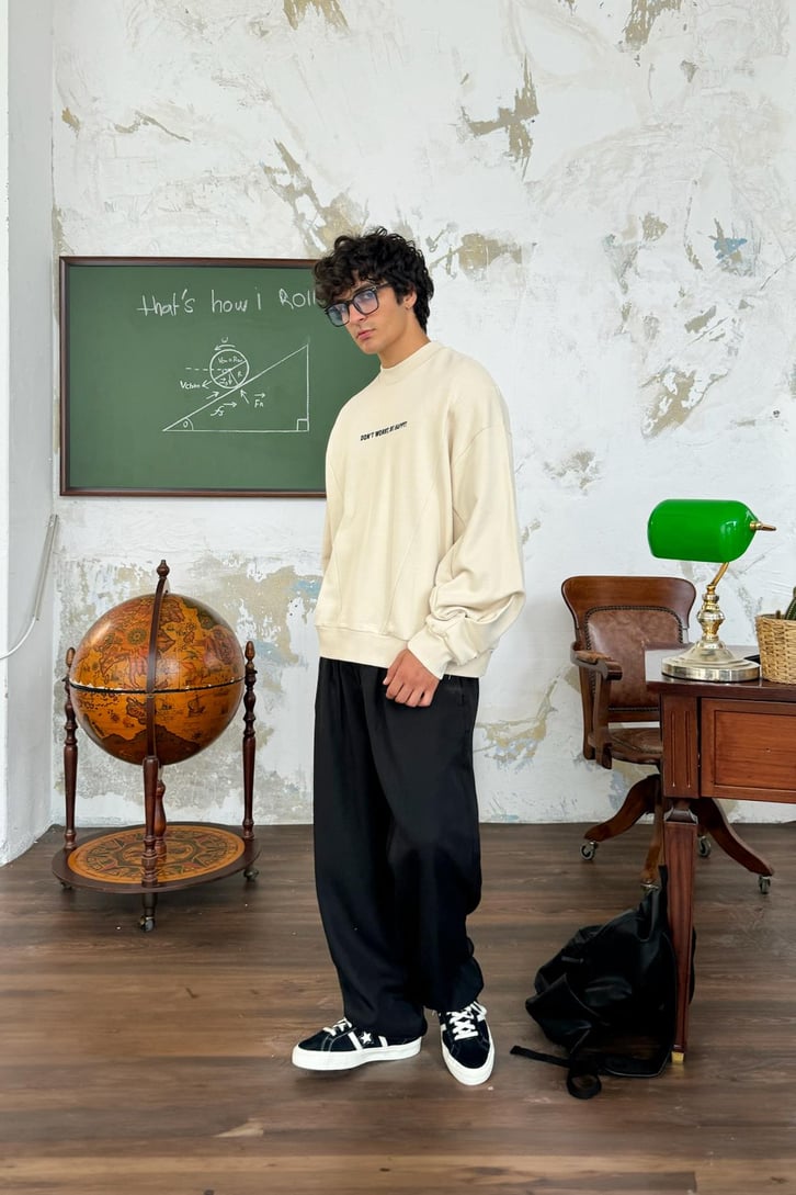 Don't Worry, Be Happy Nakışlı Oversize Sweatshirt