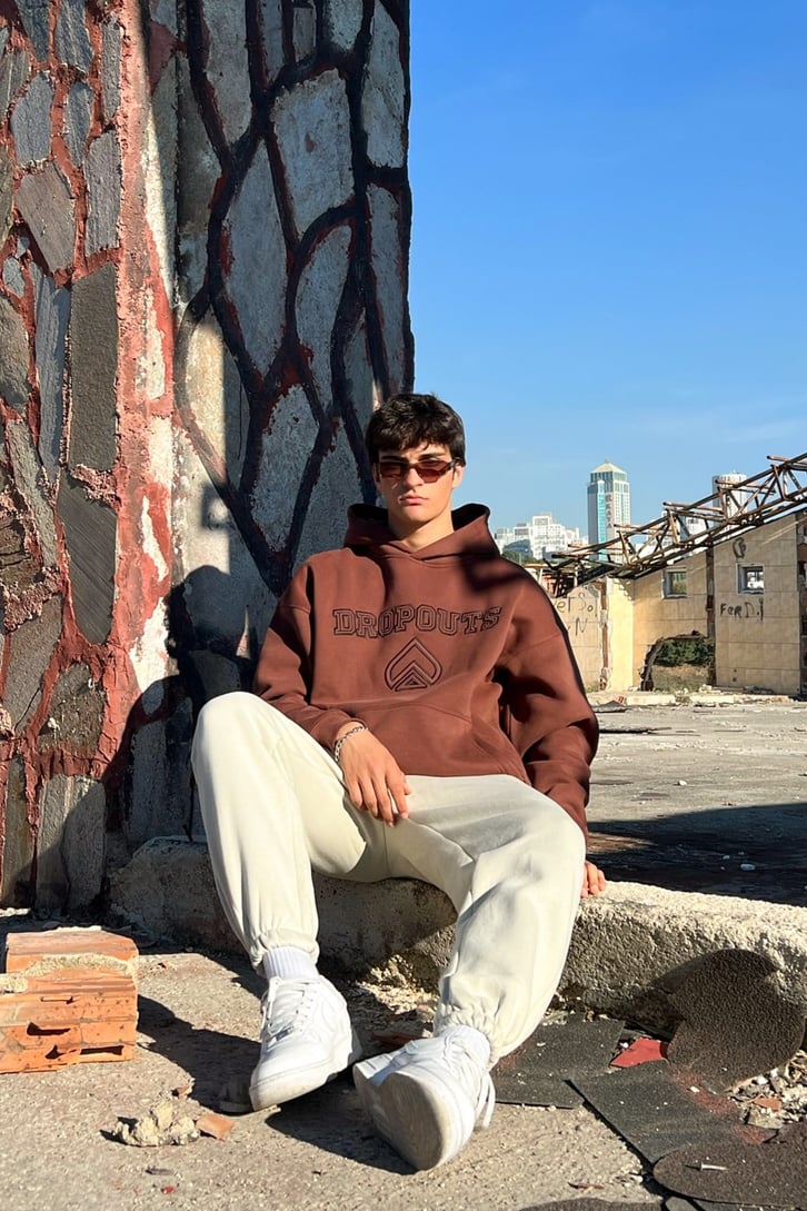 Dropouts Nakışlı Oversize Sweatshirt