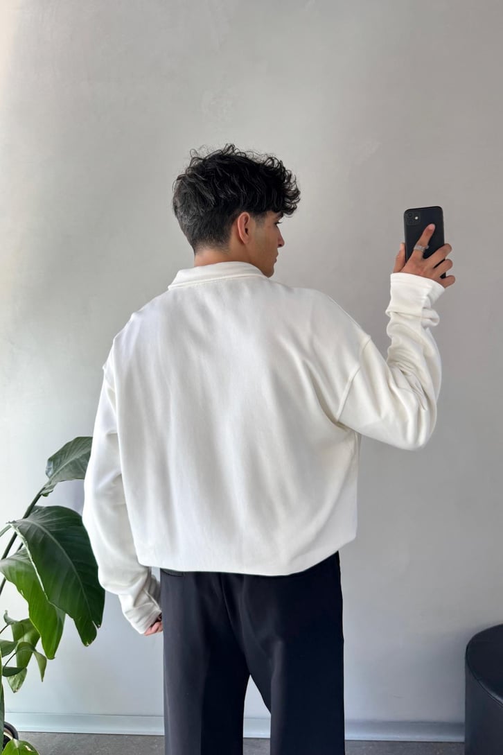 Düğme Detaylı Polo Yaka Sweatshirt