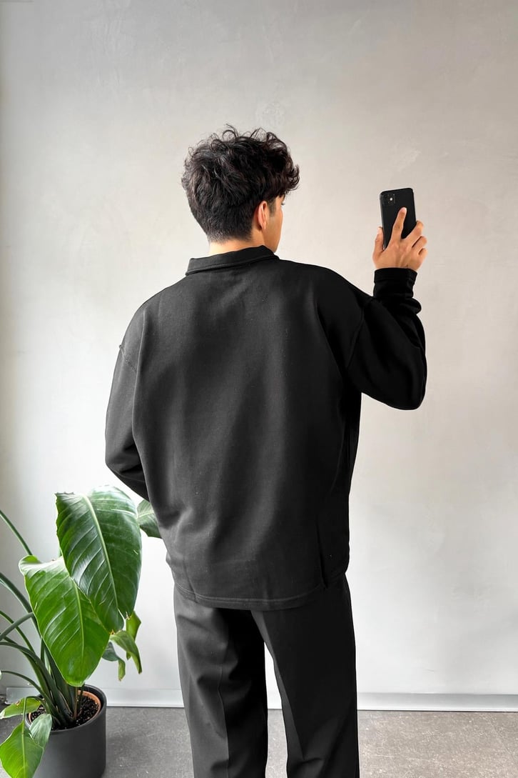 Düğme Detaylı Polo Yaka Sweatshirt