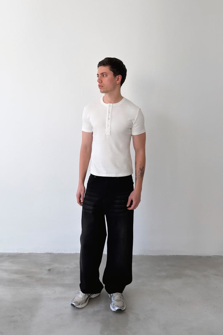 Düğmeli Basic Tişört