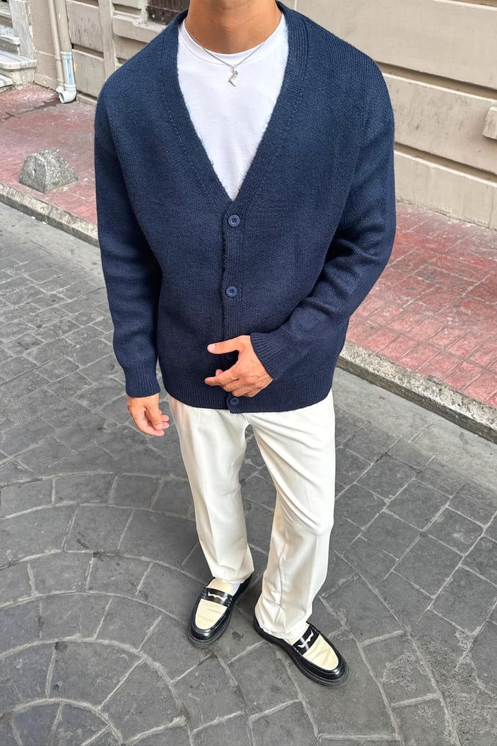 Düğmeli Triko Hırka