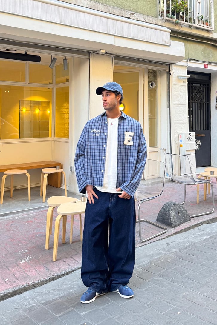 E Nakış Ekose Oversize Gömlek