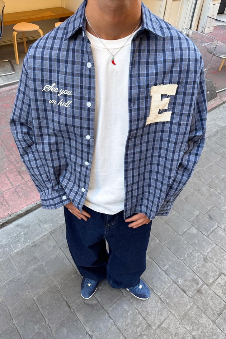 E Nakış Ekose Oversize Gömlek