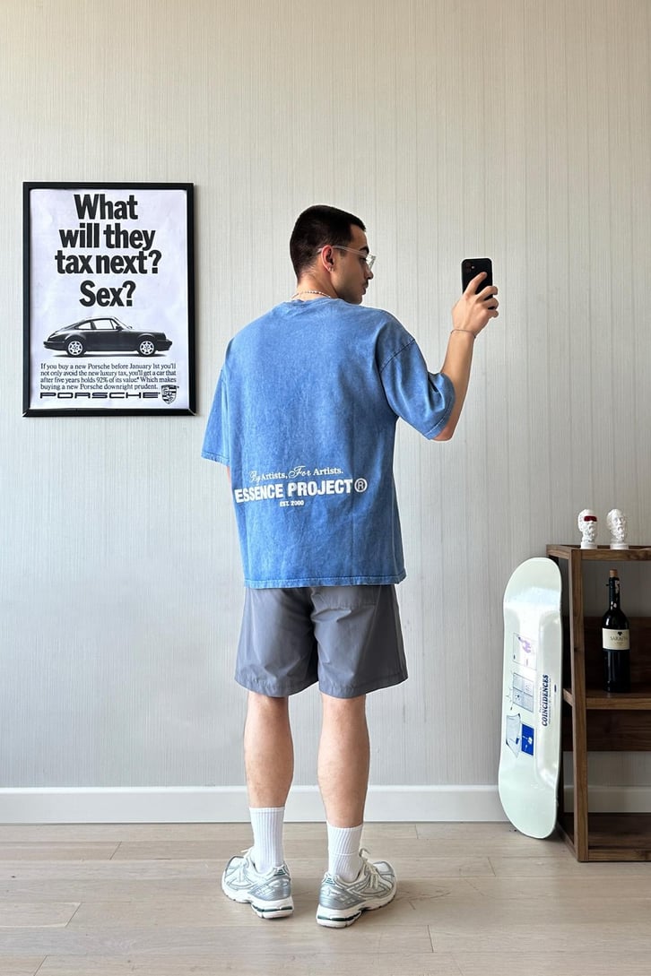 Essence Acid Wash Baskılı Oversize Tişört