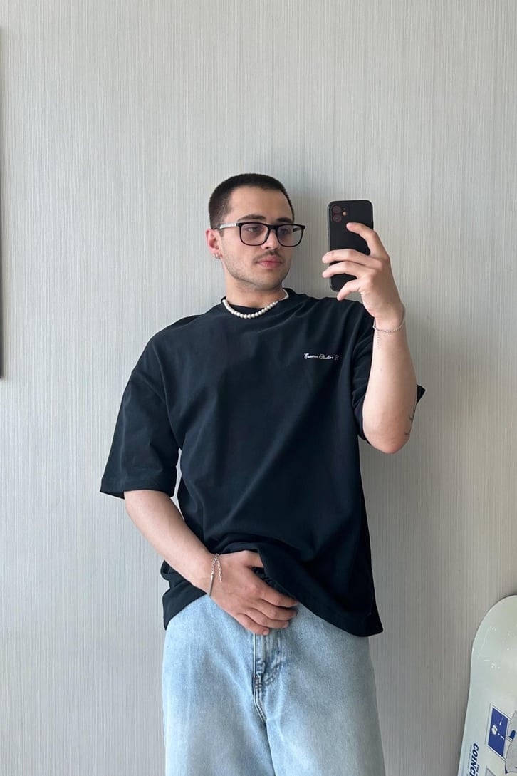 Essence Baskılı Oversize Tişört