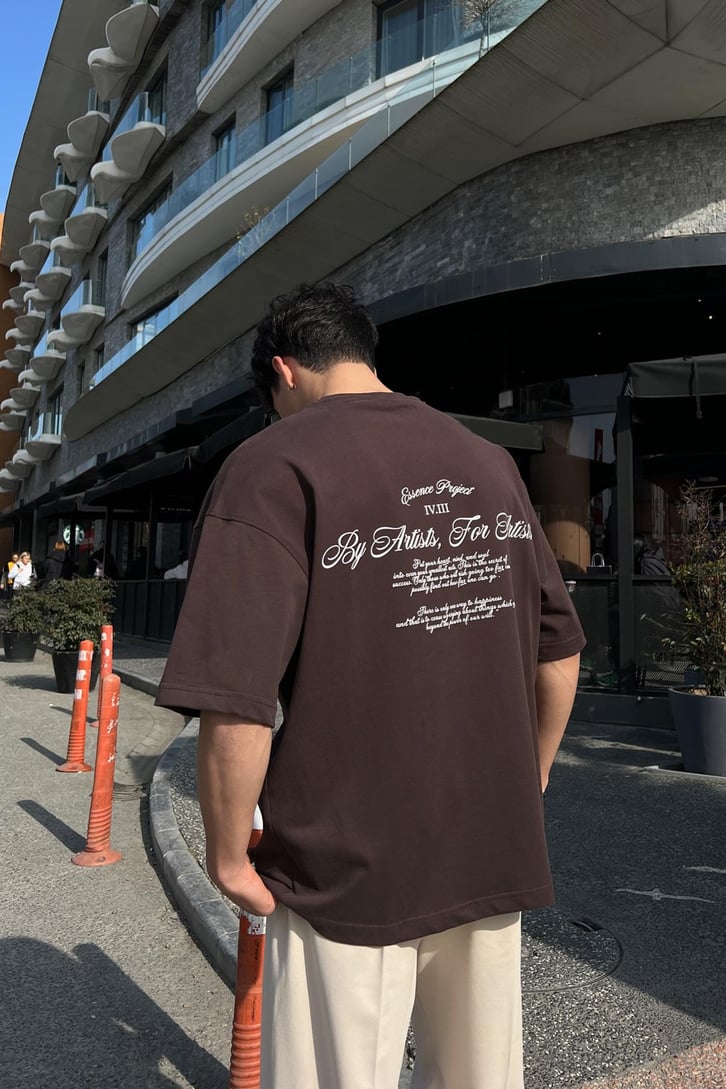 Essence Project Kahverengi Oversize Tişört