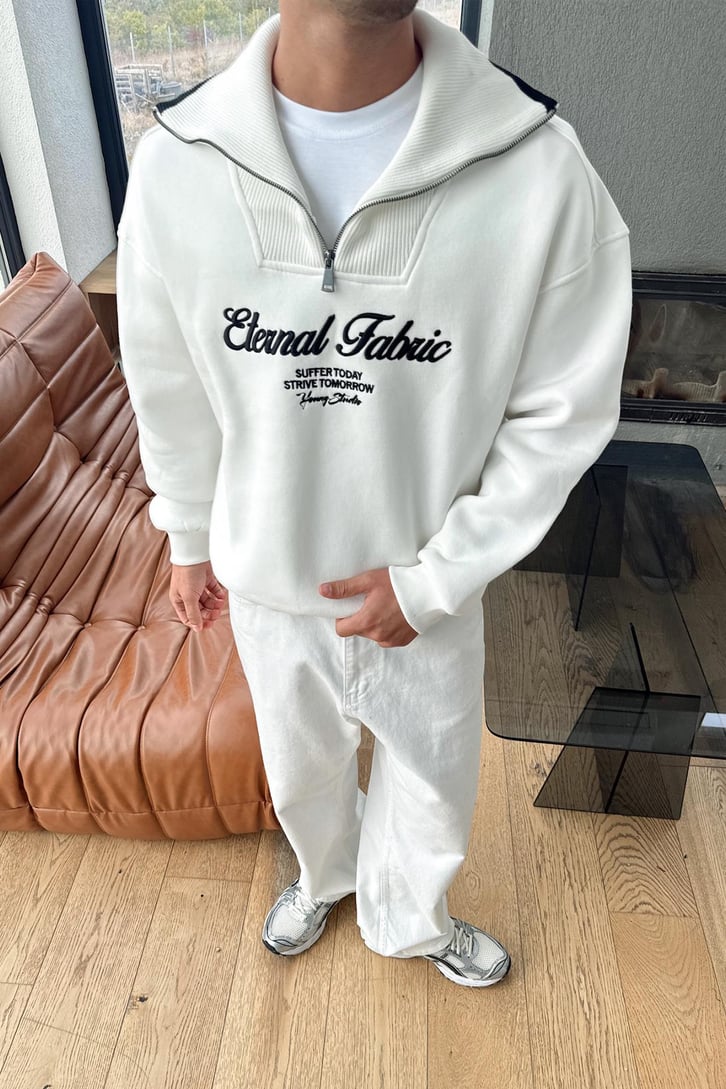 Eternal Nakışlı Beyaz Sweat