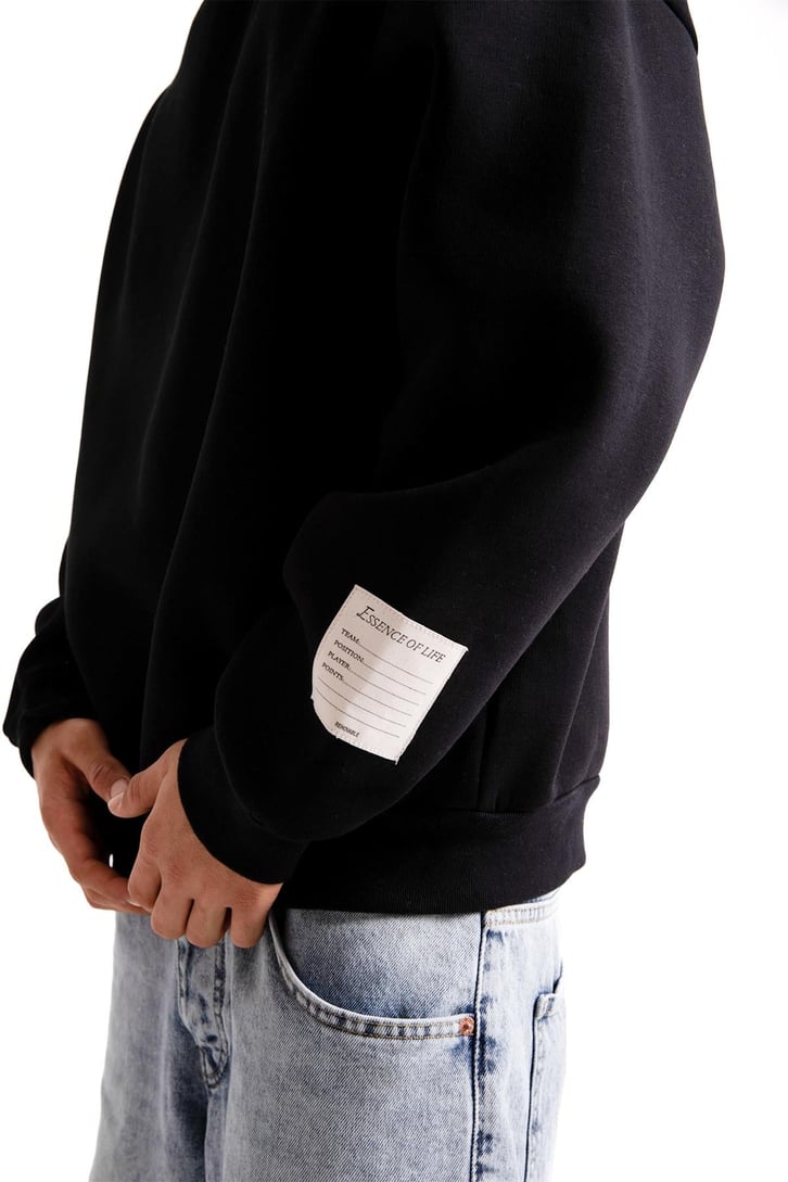 Etiket Nakışlı Siyah Oversize Sweatshirt