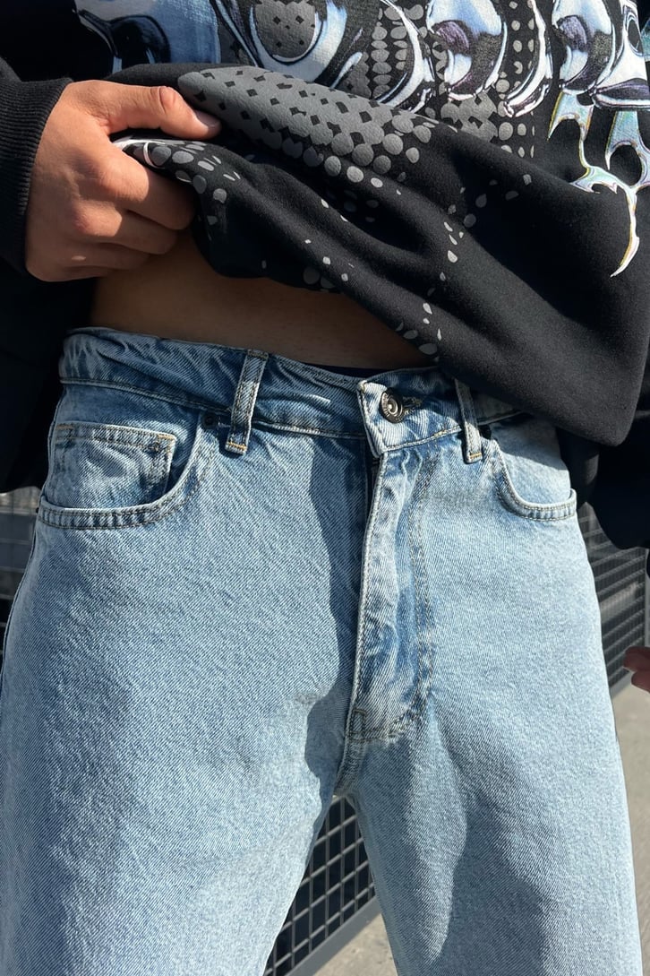 Flame Nakışlı Buz Mavi Baggy Jean