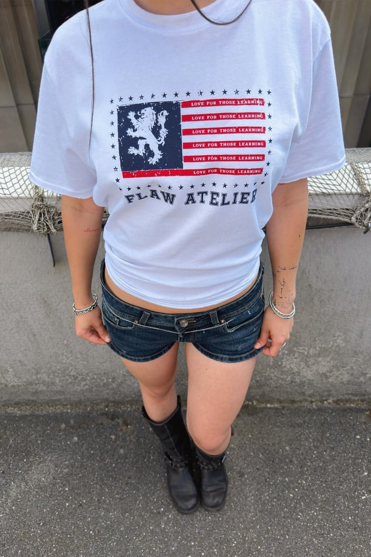 Flaw Atelier Americana Boxy Fit Tişört