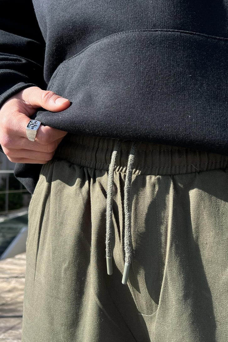 Flaw Atelier Ayarlanabilir Lastikli Haki Kargo Pantolon