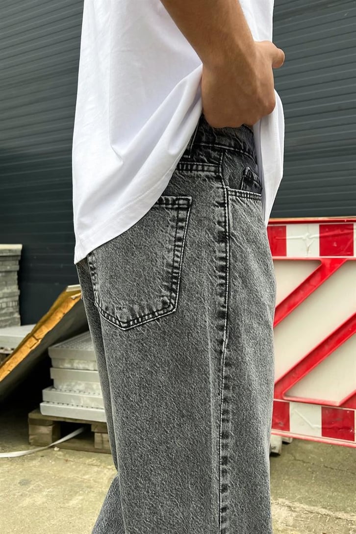 Flaw Atelier Basic Acid Wash Baggy Jean
