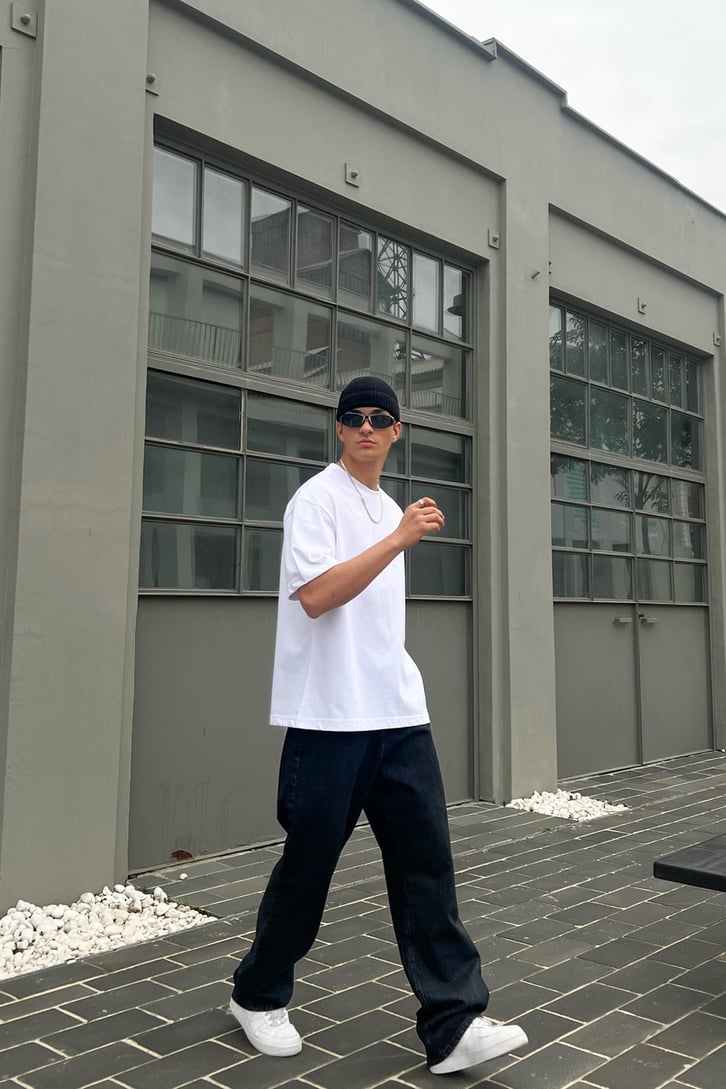 Flaw Atelier Basic Beyaz Oversize Tshirt