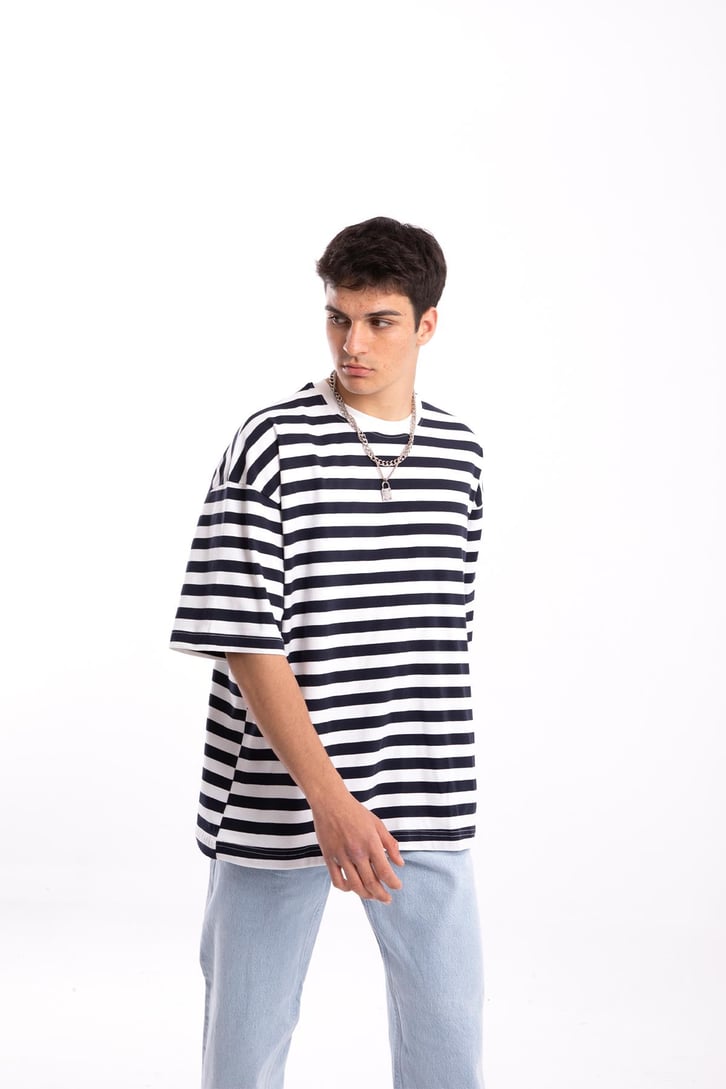 Flaw Atelier Basic Çizgili Oversize Tshirt