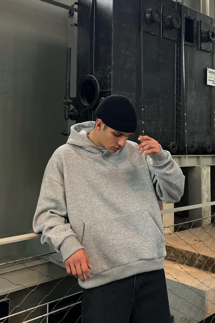 Flaw Atelier Basic Hoodie