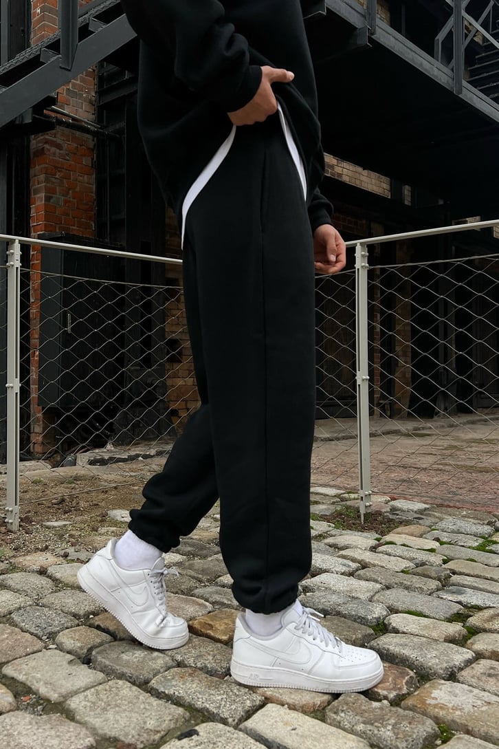 Flaw Atelier Basic Outfit Eşofman Takımı ve Çorap