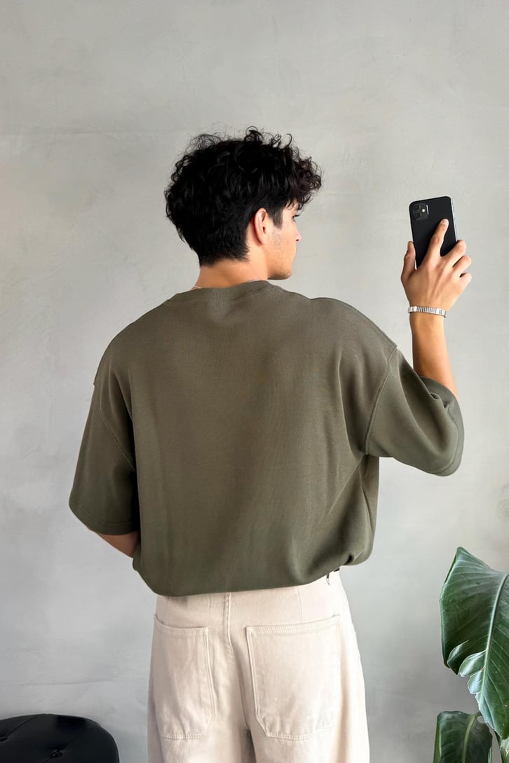 Flaw Atelier Basic Oversize Tişört