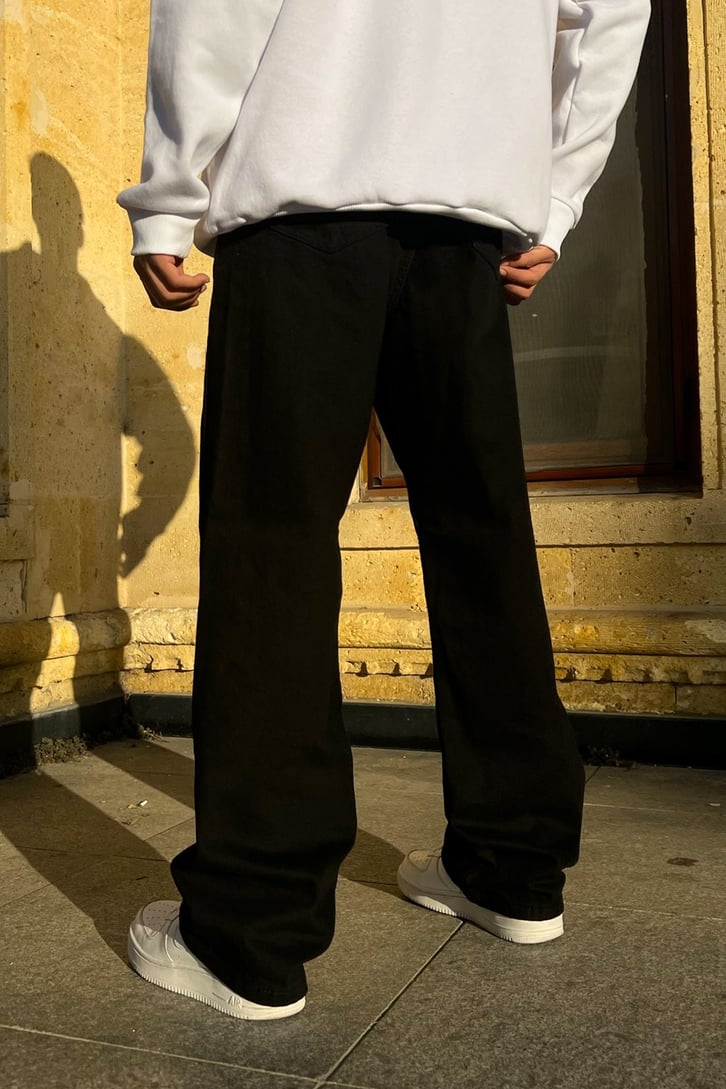 Flaw Atelier Basic Siyah Regular Fit Jean