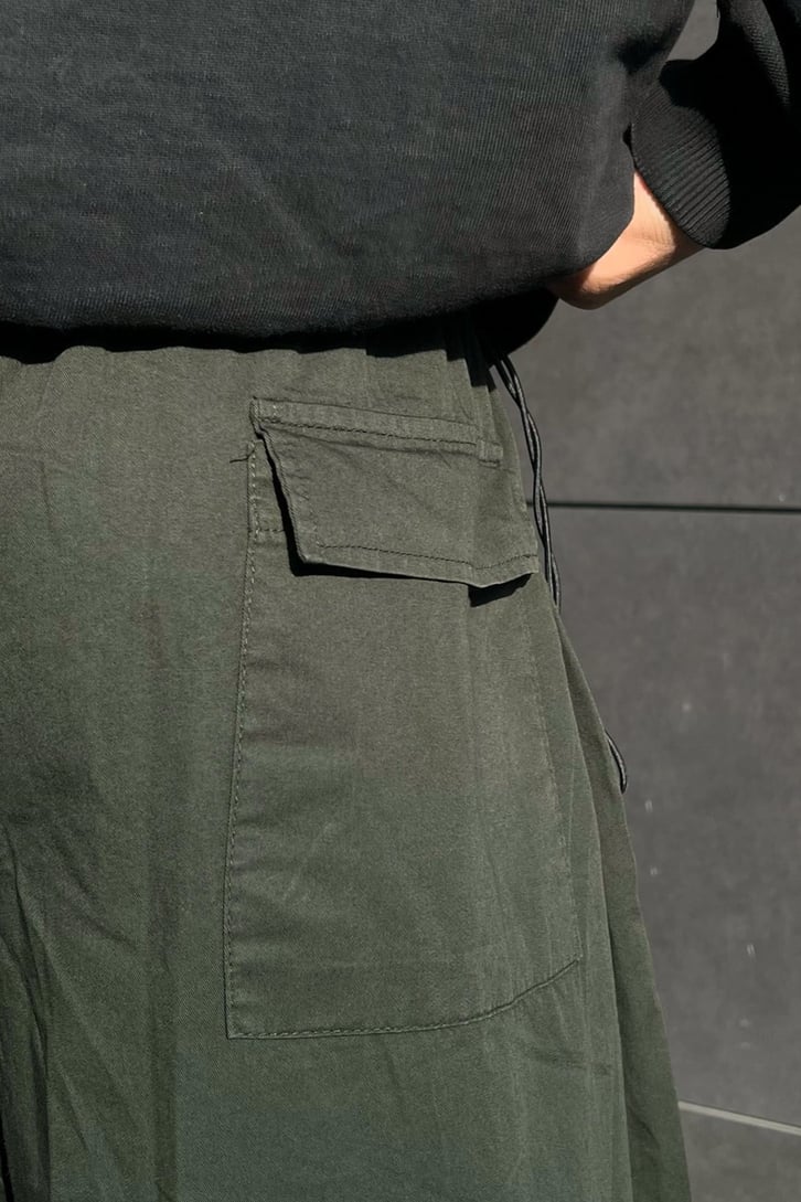 Flaw Atelier Bel Lastikli Paraşüt Kumaş Pantolon