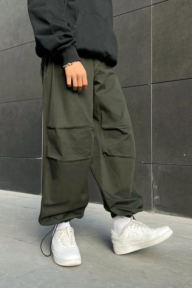 Flaw Atelier Bel Lastikli Paraşüt Kumaş Pantolon