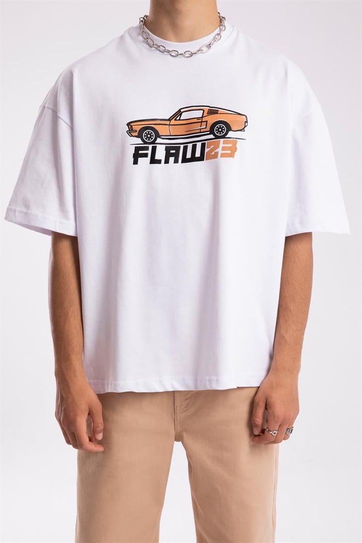 Flaw Atelier Flaw 23 Retro Car Printed Beyaz Oversize Tshirt